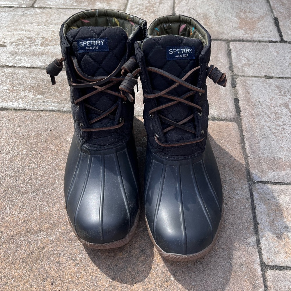 Sperry boots